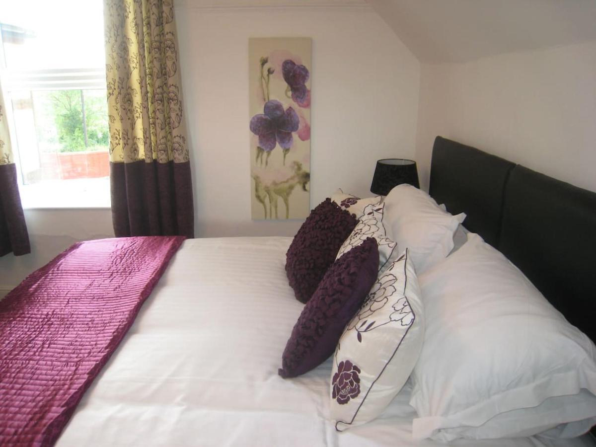 Arden Hill Farmhouse - Hot Tub, Snooker Table, Sleeps 16 Stratford-upon-Avon Exterior photo